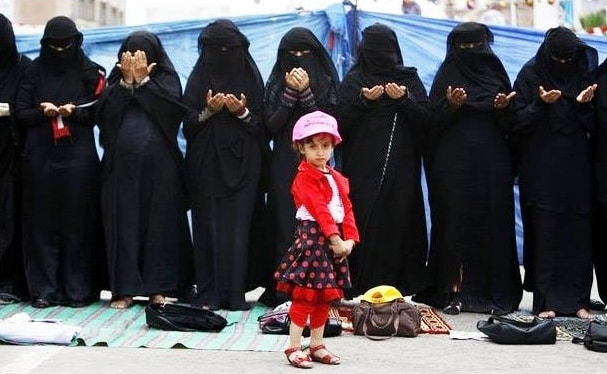 আমার ছোট্ট সোনামনি, আমাকে ক্ষমা কর!